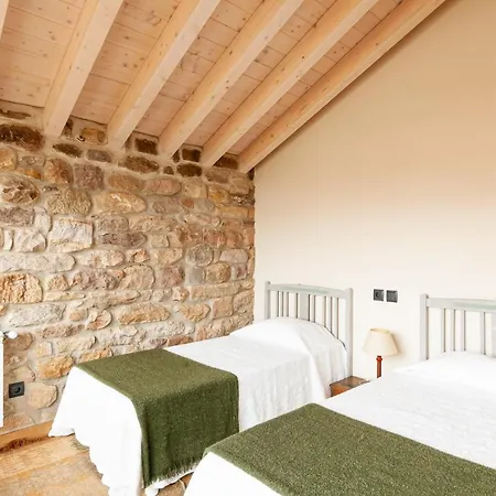 La Casa De Piedra Holiday home *