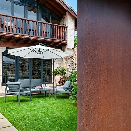 La Casa De Piedra * Herrera de Ibio