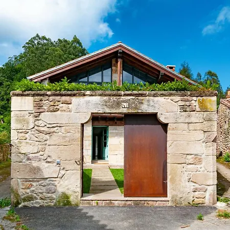 La Casa De Piedra * Herrera de Ibio