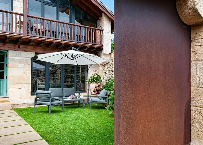 La Casa De Piedra * Herrera de Ibio