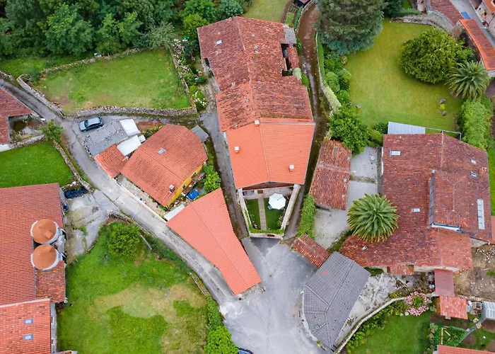 La Casa De Piedra Herrera de Ibio
